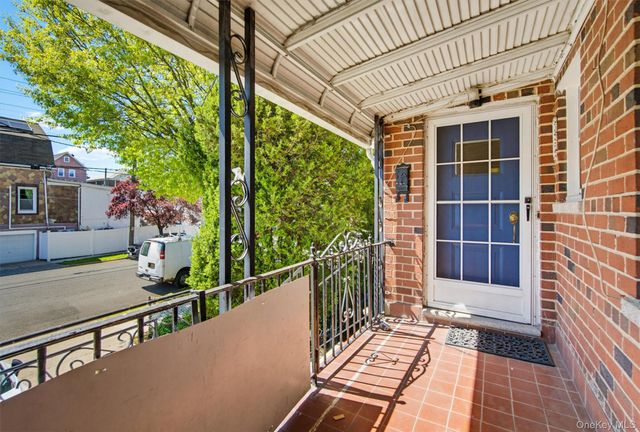 604 Logan Avenue, Bronx, NY 10465