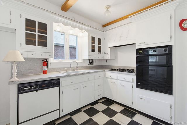 604 Logan Avenue, Bronx, NY 10465