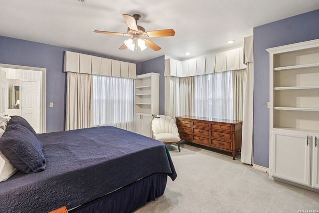 1904 Summit Ridge, Kerrville, TX 78028