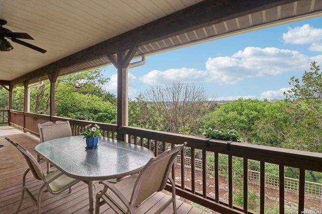 1904 Summit Ridge, Kerrville, TX 78028