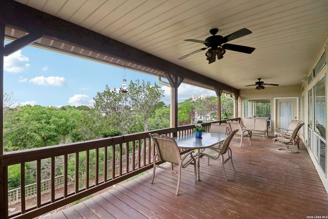 1904 Summit Ridge, Kerrville, TX 78028