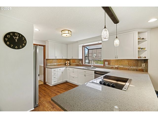 11306 Se NANCY Rd, Vancouver, WA 98664