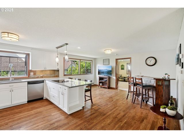 11306 Se NANCY Rd, Vancouver, WA 98664