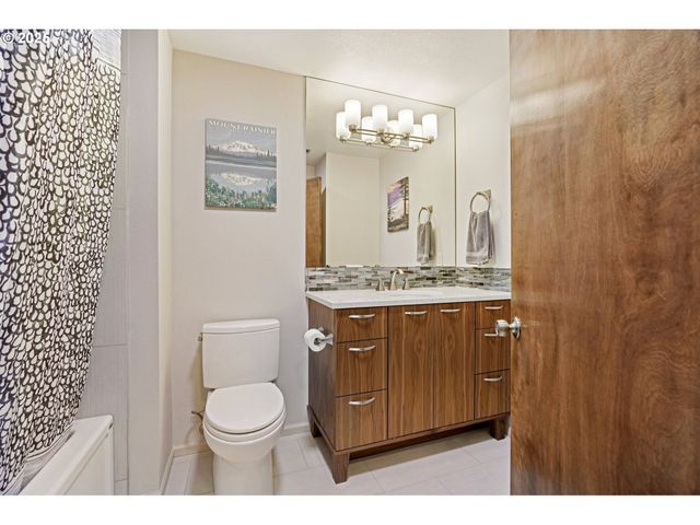 11306 Se NANCY Rd, Vancouver, WA 98664