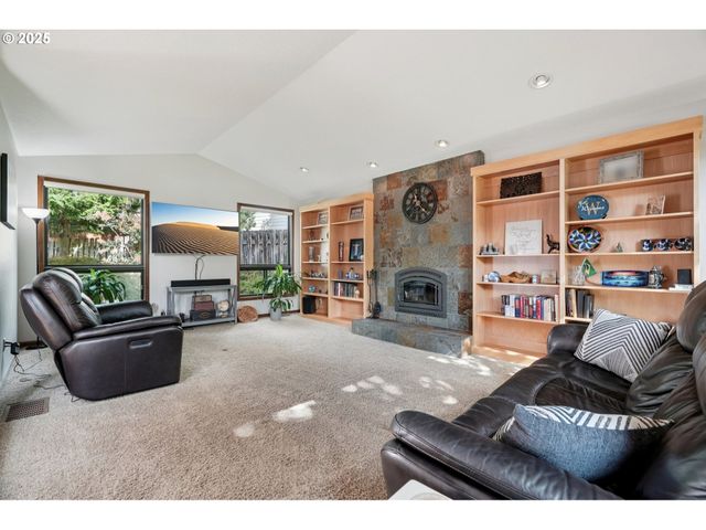 11306 Se NANCY Rd, Vancouver, WA 98664