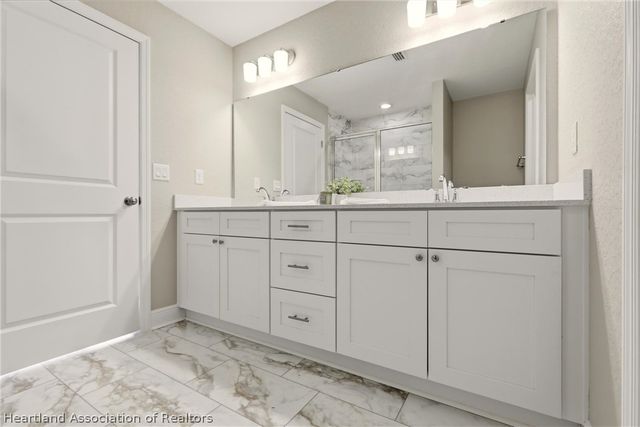 6823 Dickinson Drive, Sebring, FL 33872