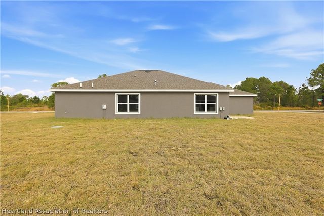 6823 Dickinson Drive, Sebring, FL 33872