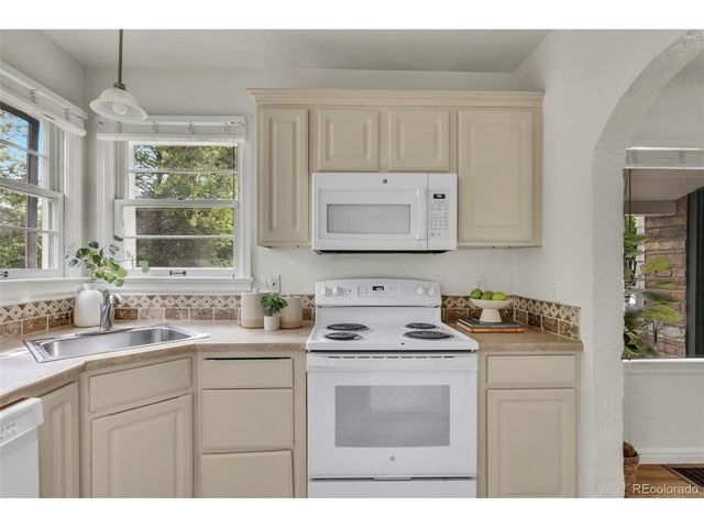 2660 S Humboldt St, Denver, CO 80210