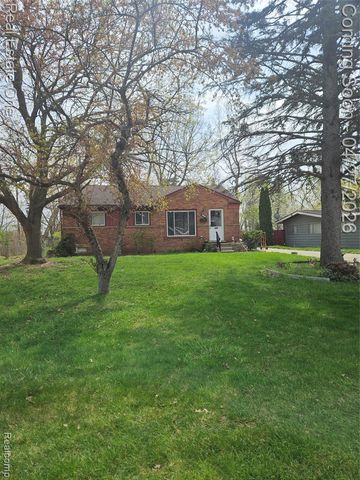 5947 Southward Avenue, Waterford, MI 48329