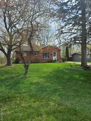 5947 Southward Avenue, Waterford, MI 48329