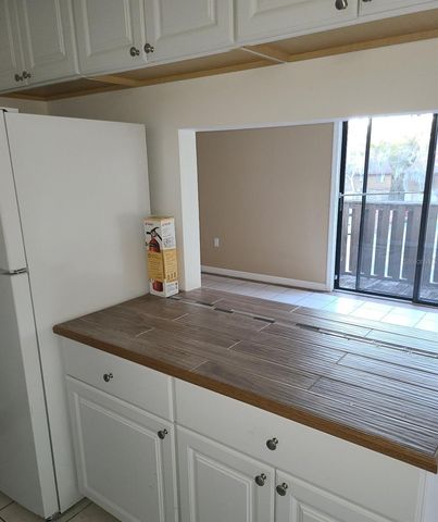 4925 SANOMA VLG C, Orlando, FL 32808