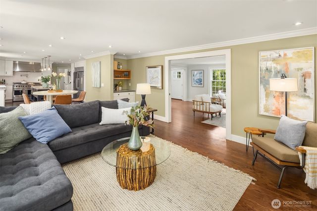 14750 149th Avenue NE, Woodinville, WA 98072