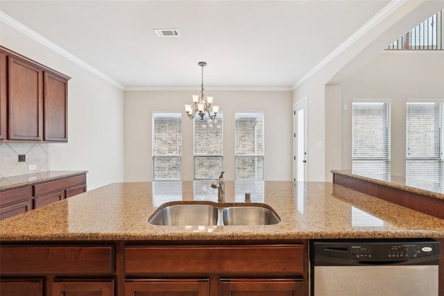 2460 Embleton Drive, Lewisville, TX 75067