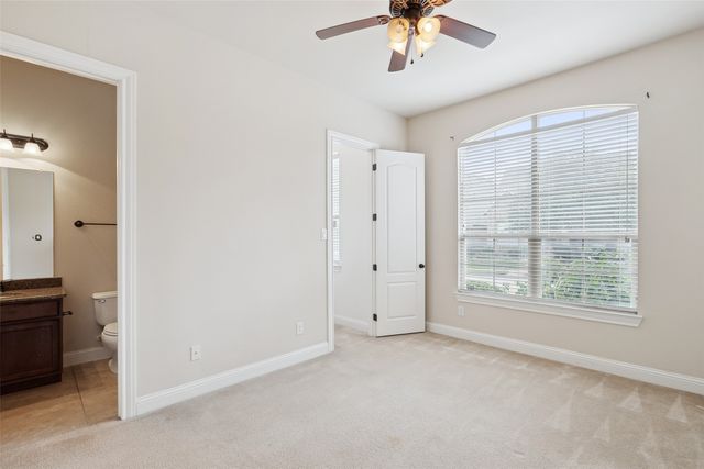 2460 Embleton Drive, Lewisville, TX 75067