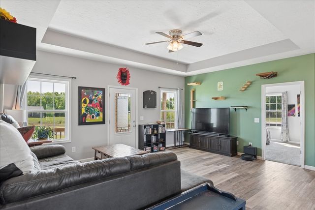 242 Ashley Dawn Ct, Portland, TN 37148