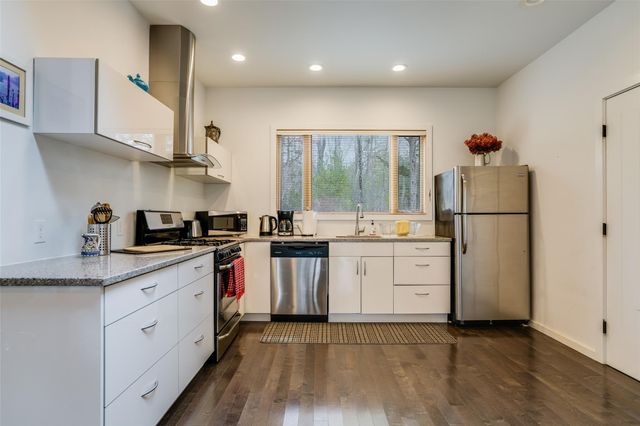 2465 Glasco Turnpike, Woodstock, NY 12498