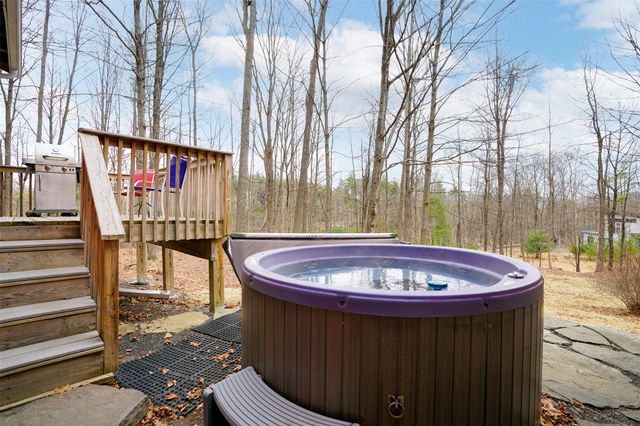 2465 Glasco Turnpike, Woodstock, NY 12498
