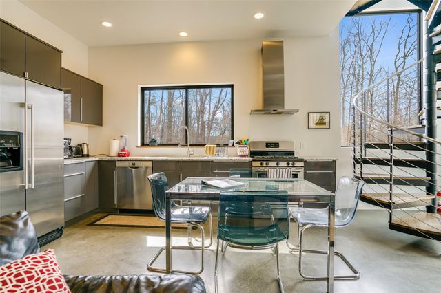 2465 Glasco Turnpike, Woodstock, NY 12498
