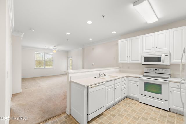 395 S Crow Creek Drive NW Unit 1211, Calabash, NC 28467