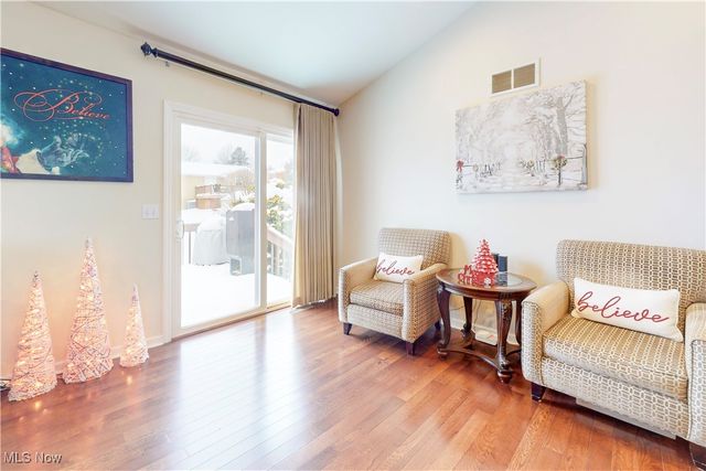 1343 COURTLAND Road, Weirton, WV 26062