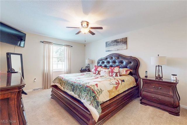 1343 COURTLAND Road, Weirton, WV 26062