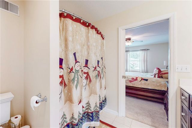 1343 COURTLAND Road, Weirton, WV 26062