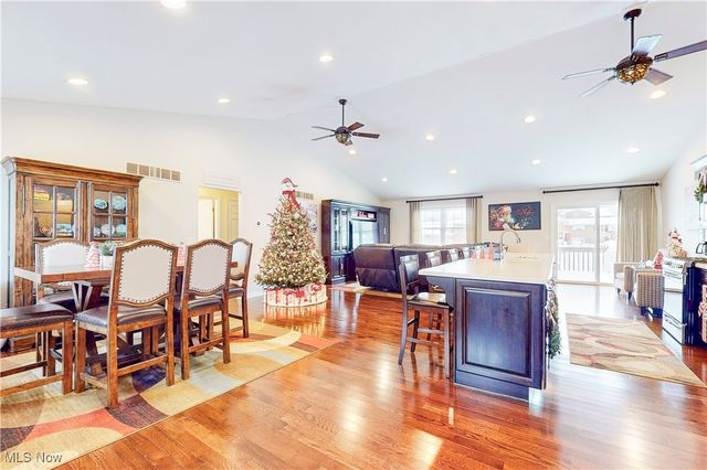 1343 COURTLAND Road, Weirton, WV 26062