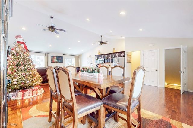 1343 COURTLAND Road, Weirton, WV 26062