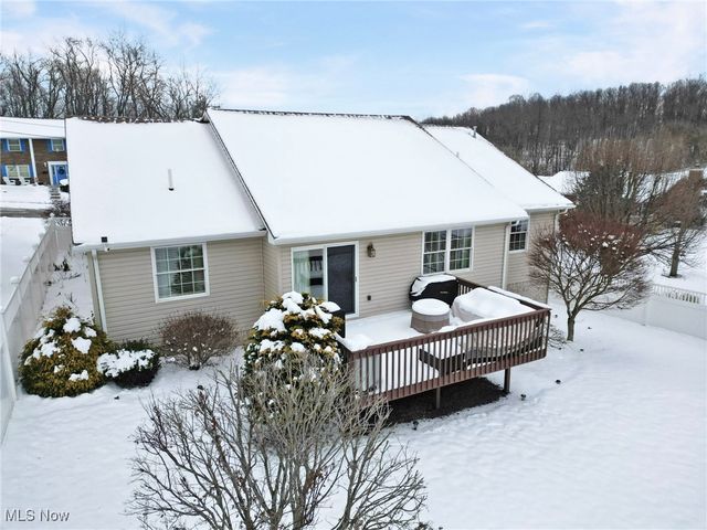 1343 COURTLAND Road, Weirton, WV 26062