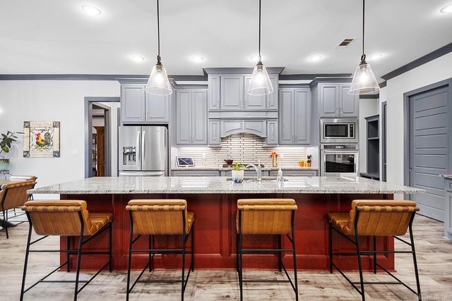 6756 Hilo Avenue, Benton, AR 72019