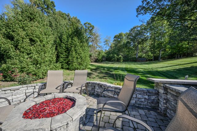 224 Roscommon Drive 224 Roscommon Drive, Springfield, OH 45503