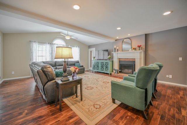 224 Roscommon Drive 224 Roscommon Drive, Springfield, OH 45503