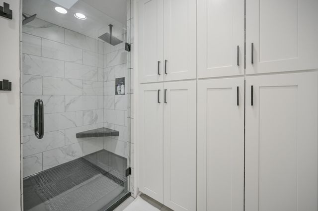 224 Roscommon Drive 224 Roscommon Drive, Springfield, OH 45503