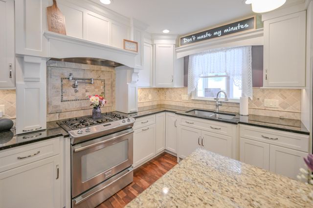 224 Roscommon Drive 224 Roscommon Drive, Springfield, OH 45503