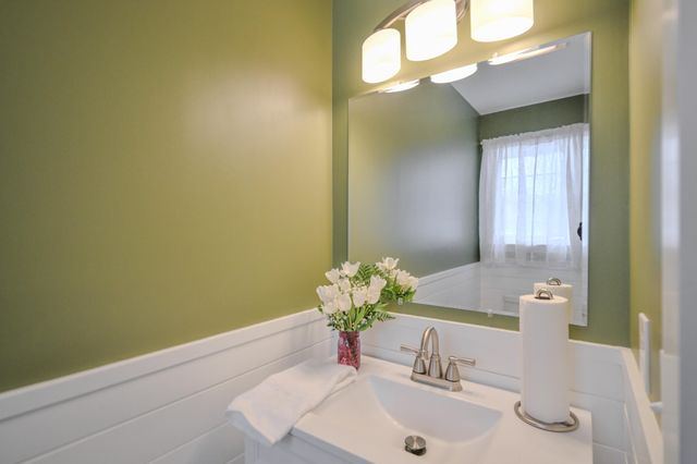 224 Roscommon Drive 224 Roscommon Drive, Springfield, OH 45503