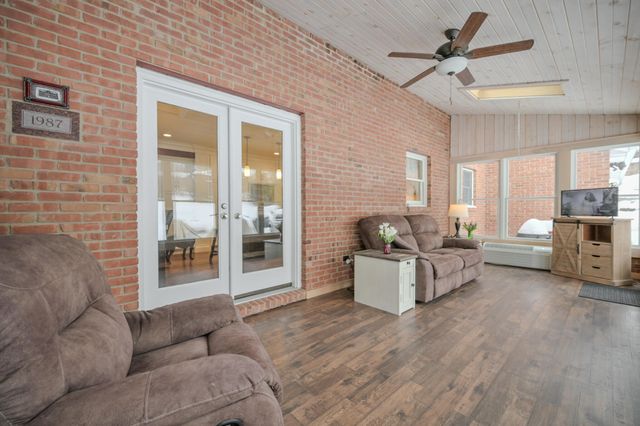 224 Roscommon Drive 224 Roscommon Drive, Springfield, OH 45503