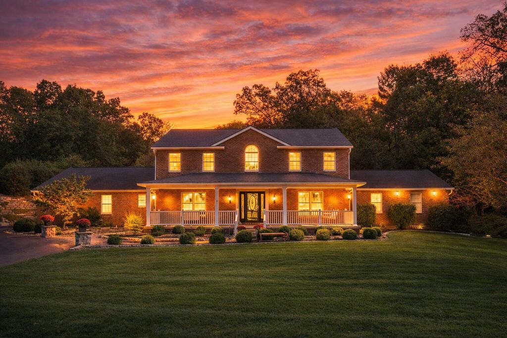 224 Roscommon Drive 224 Roscommon Drive, Springfield, OH 45503