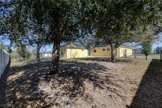 316 NW 12th PL, Cape Coral, FL 33993