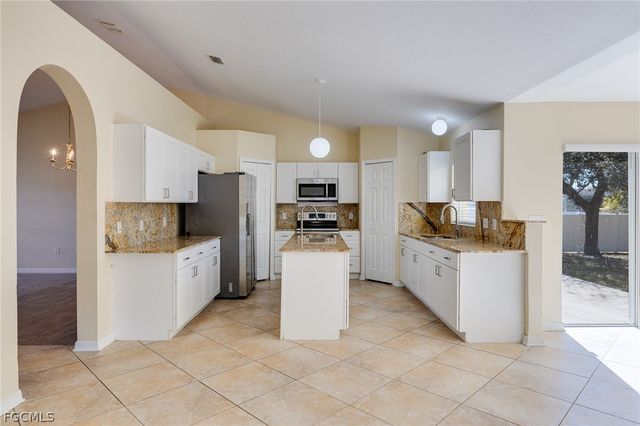 316 NW 12th PL, Cape Coral, FL 33993