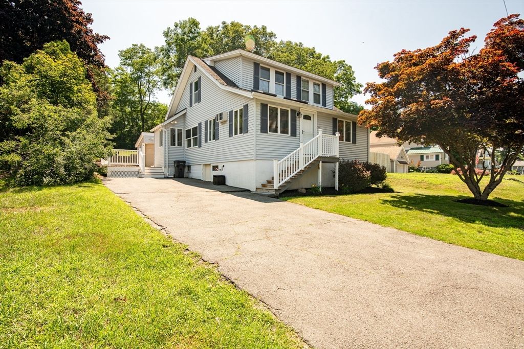 510 West Lowell Ave, Haverhill, MA 01832