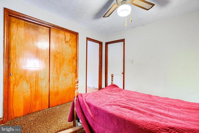 11314 SWORD RD, Williamsport, MD 21795