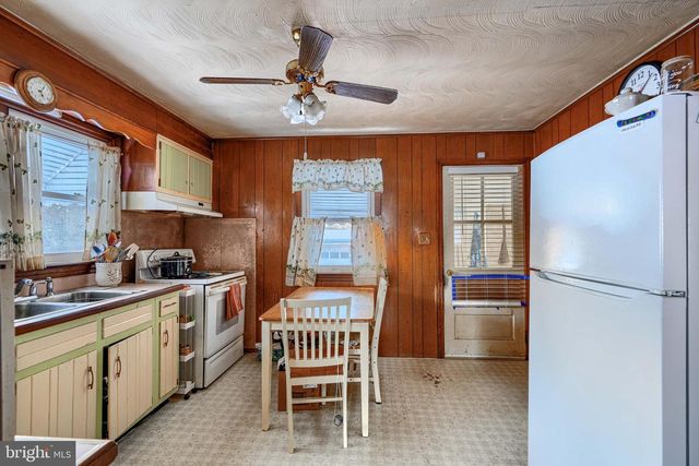 11314 SWORD RD, Williamsport, MD 21795