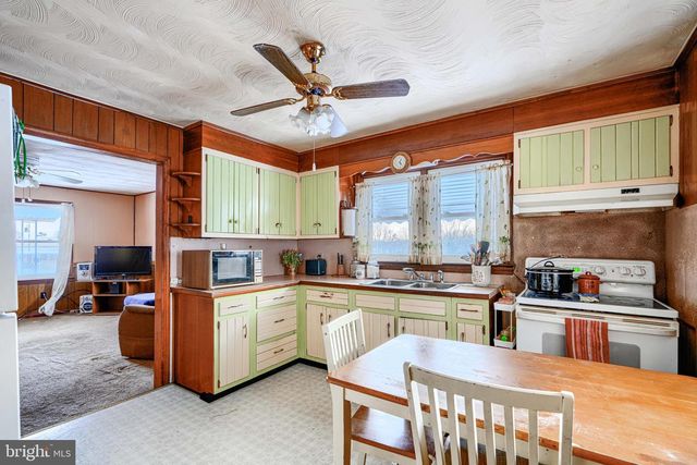 11314 SWORD RD, Williamsport, MD 21795