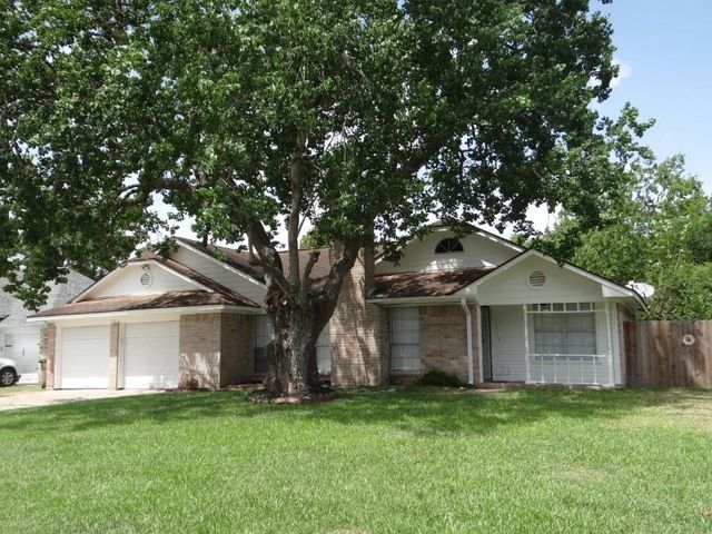 5321 Night Shade Drive, Dickinson, TX 77539
