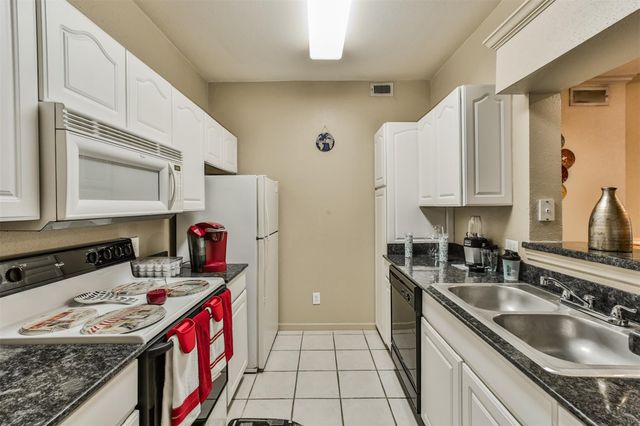1330 Old Spanish Trail 5204, Houston, TX 77054