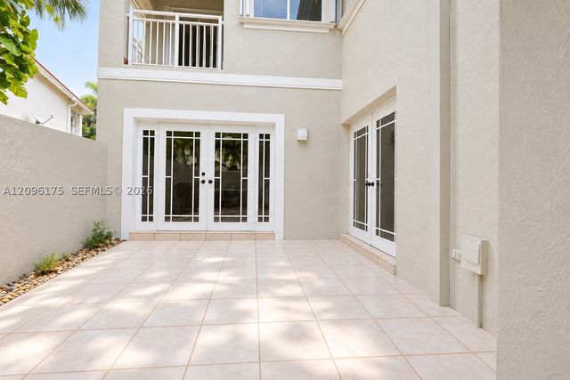 1601 Yellowheart Way, Hollywood, FL 33019