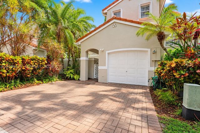 1601 Yellowheart Way, Hollywood, FL 33019