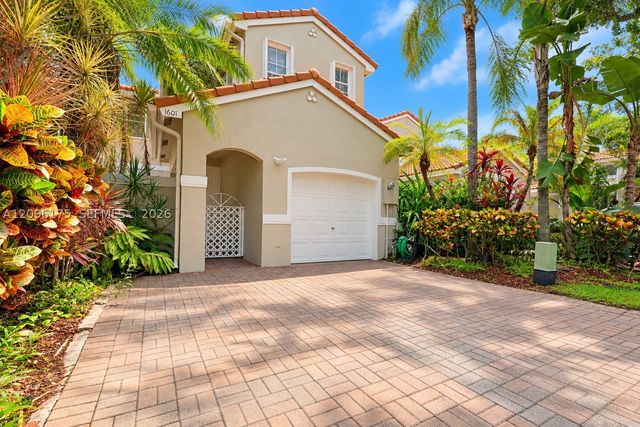1601 Yellowheart Way, Hollywood, FL 33019