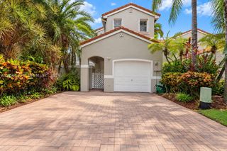 1601 Yellowheart Way, Hollywood, FL 33019