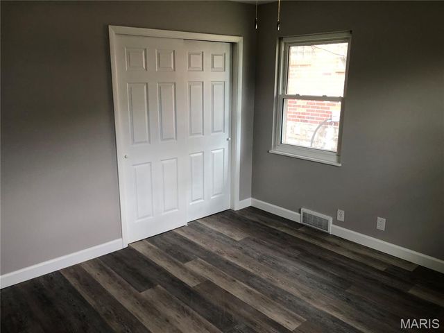 4337 Loughborough Avenue, St Louis, MO 63116